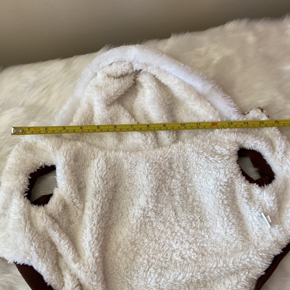 Pet fuzzy hooded sweater - Picture 6 of 8